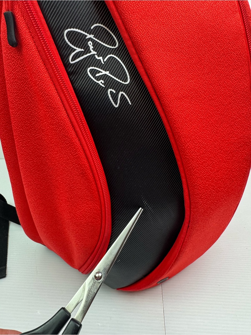 Wilson Roger Federer DNA Pro Tennis Backpack Red/Black Racquet Bag Sport Unisex - Picture 10 of 16